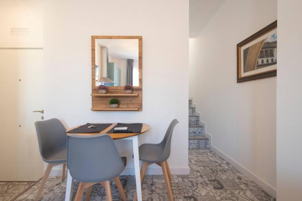Rosarioseis Alhambra Appartement Granada Buitenkant foto