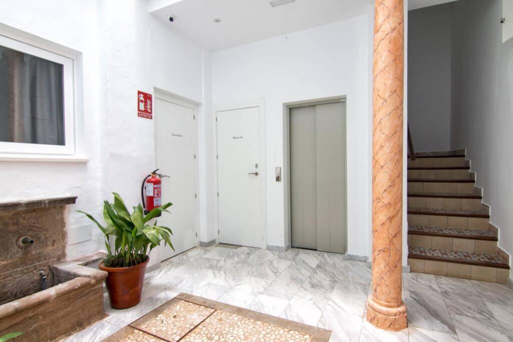Rosarioseis Alhambra Appartement Granada Buitenkant foto